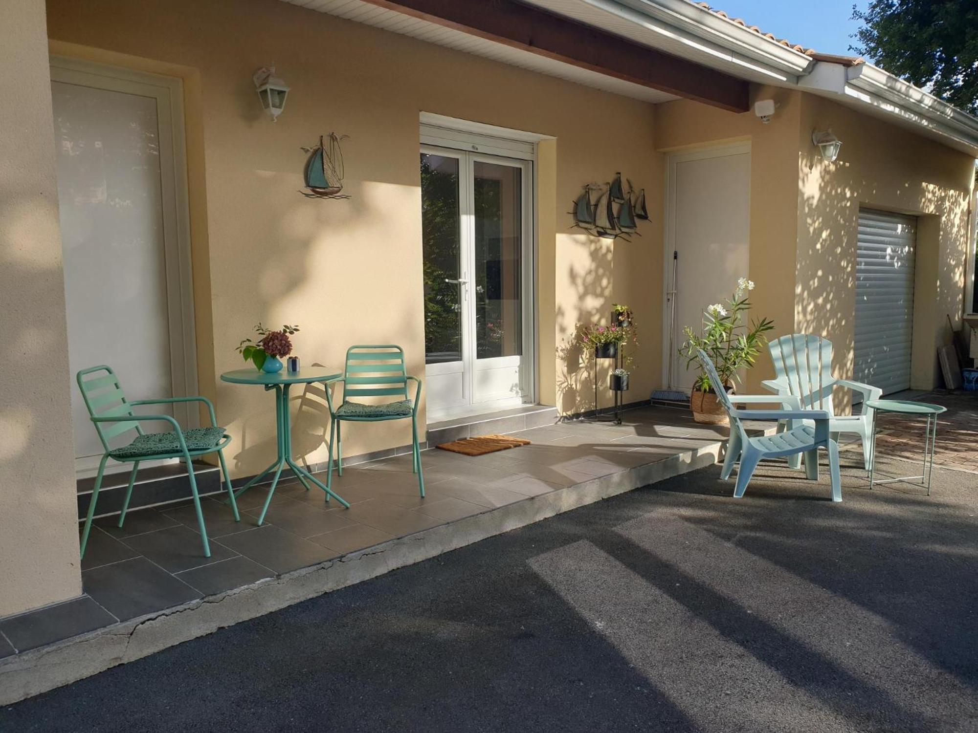 Chez Guillaume Et Bequie Apartment Biganos Exterior photo